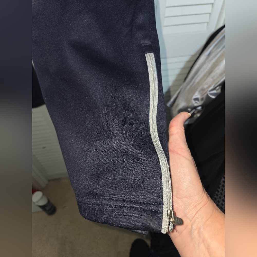 AND1 Men's XL Navy Athletic Pants - Picture 4 of 10